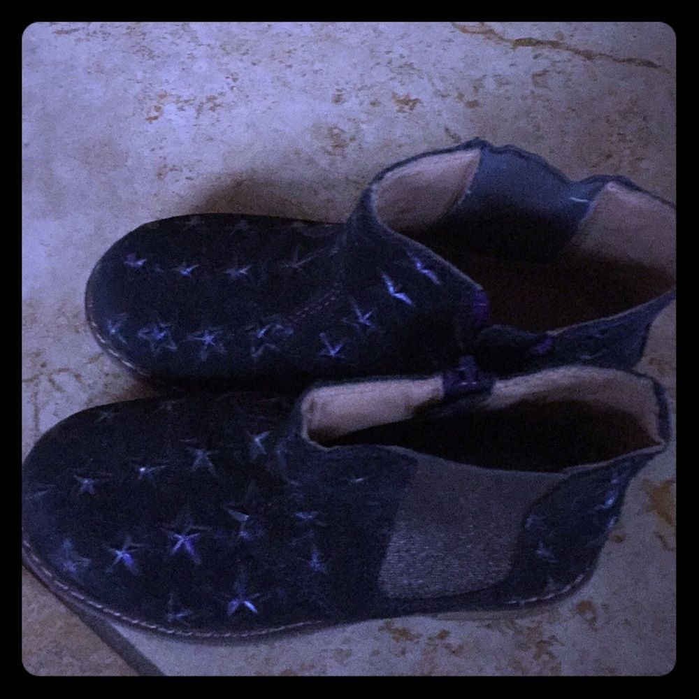 Tucker + Tate girls shoes size 28 US 11